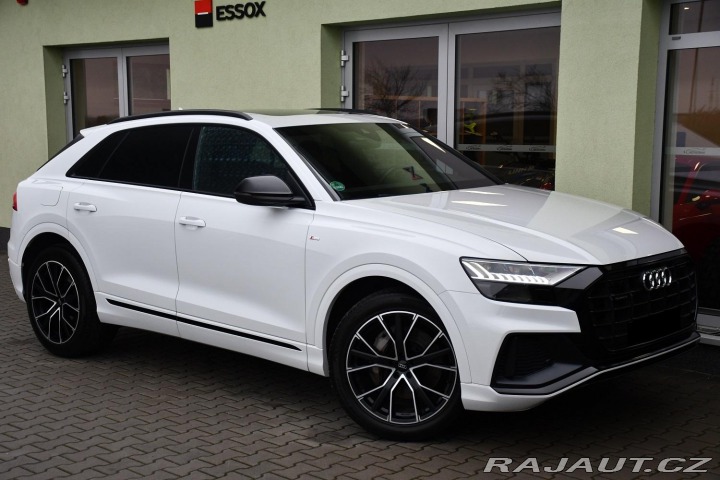 Audi Q8 50TDI REZERVACE NTOP PANO 2019