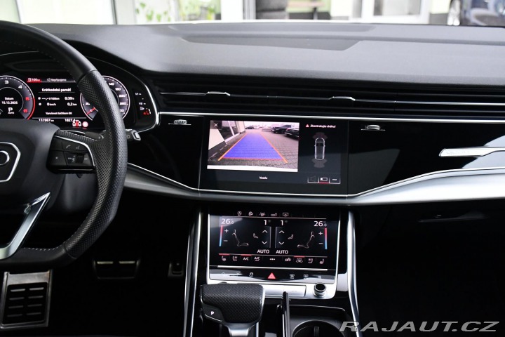 Audi Q8 50TDI REZERVACE NTOP PANO 2019