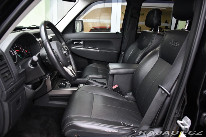 Jeep Cherokee 2.8CRD LIMITED REZERVACE 2011