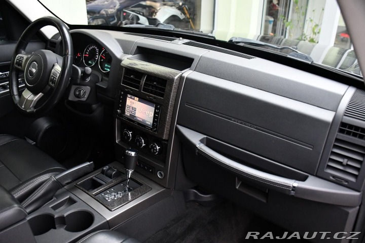 Jeep Cherokee 2.8CRD LIMITED REZERVACE 2011