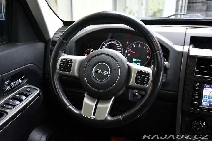 Jeep Cherokee 2.8CRD LIMITED REZERVACE 2011