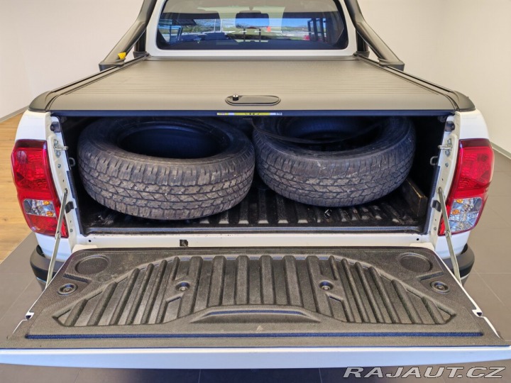 Toyota Hilux 2,8 Double cab 2023