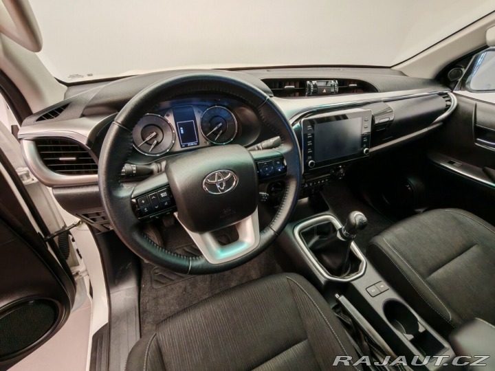 Toyota Hilux 2,8 Double cab 2023