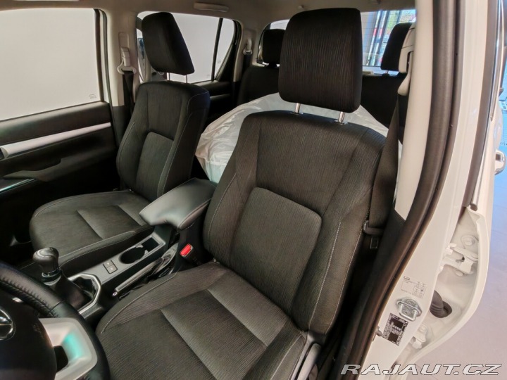 Toyota Hilux 2,8 Double cab 2023