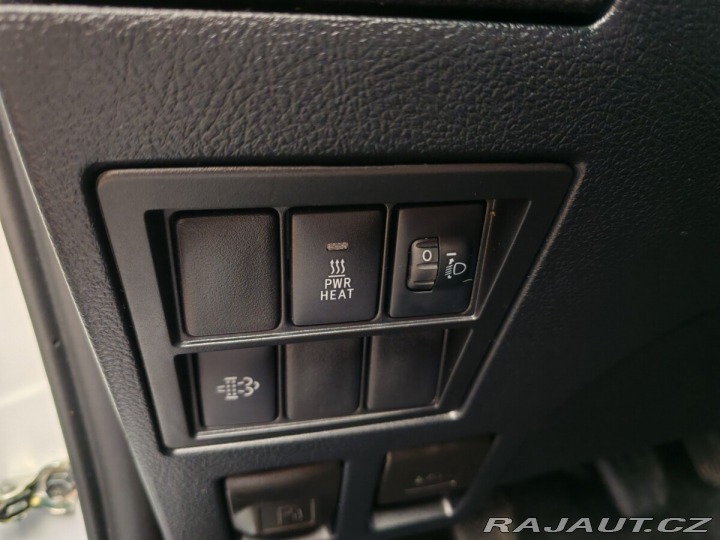 Toyota Hilux 2,8 Double cab 2023