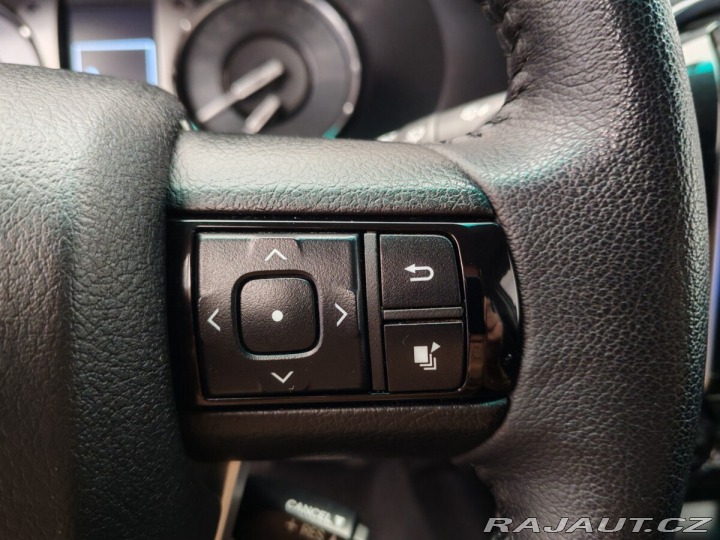 Toyota Hilux 2,8 Double cab 2023