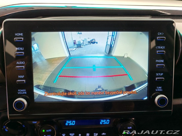 Toyota Hilux 2,8 Double cab 2023