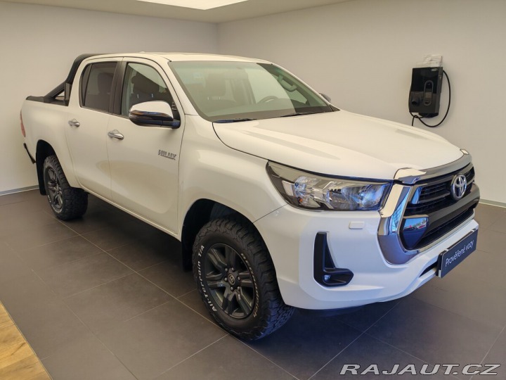 Toyota Hilux 2,8 Double cab 2023