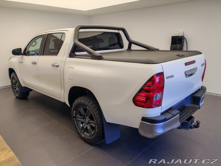 Toyota Hilux 2,8 Double cab 2023