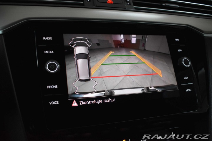 Volkswagen Passat 2.0 TDI ELEGANCE*ACC*DPH* 2021