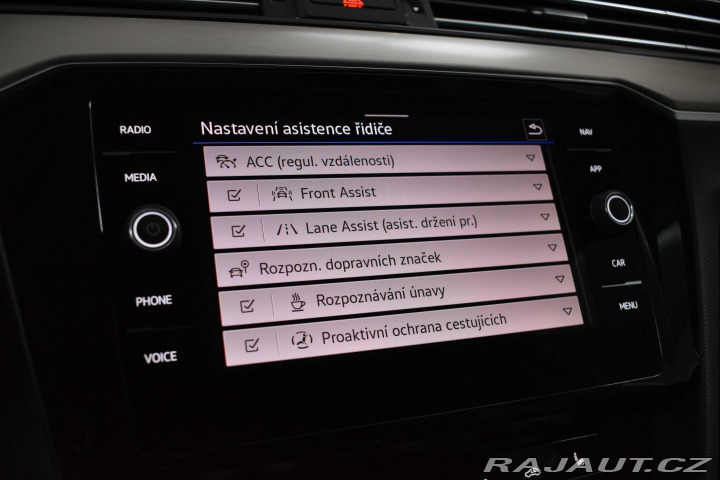 Volkswagen Passat 2.0 TDI ELEGANCE*ACC*DPH* 2021