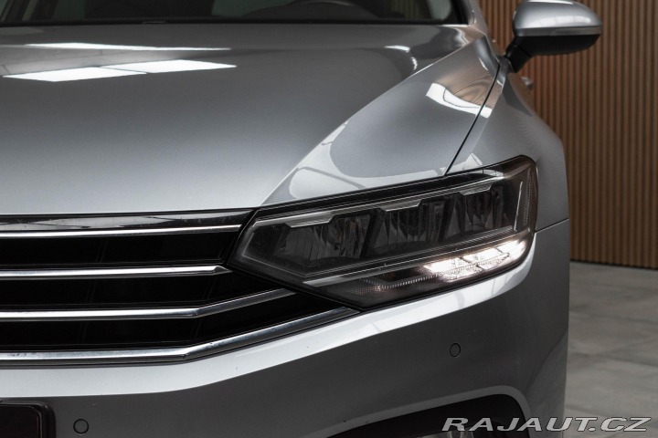 Volkswagen Passat 2.0 TDI ELEGANCE*ACC*DPH* 2021