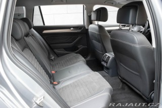 Volkswagen Passat 2.0 TDI ELEGANCE*ACC*DPH* 2021