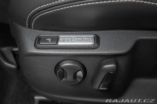 Volkswagen Passat 2.0 TDI ELEGANCE*ACC*DPH* 2021