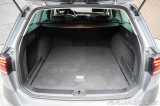 Volkswagen Passat 2.0 TDI ELEGANCE*ACC*DPH* 2021