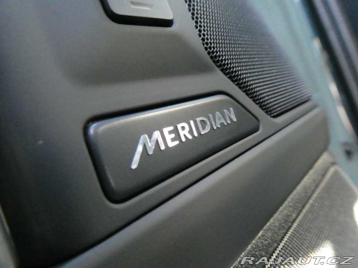 Land Rover Defender 110 3,0 TROPHY EDITION D3 2025