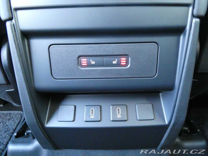 Land Rover Defender 110 3,0 TROPHY EDITION D3 2026