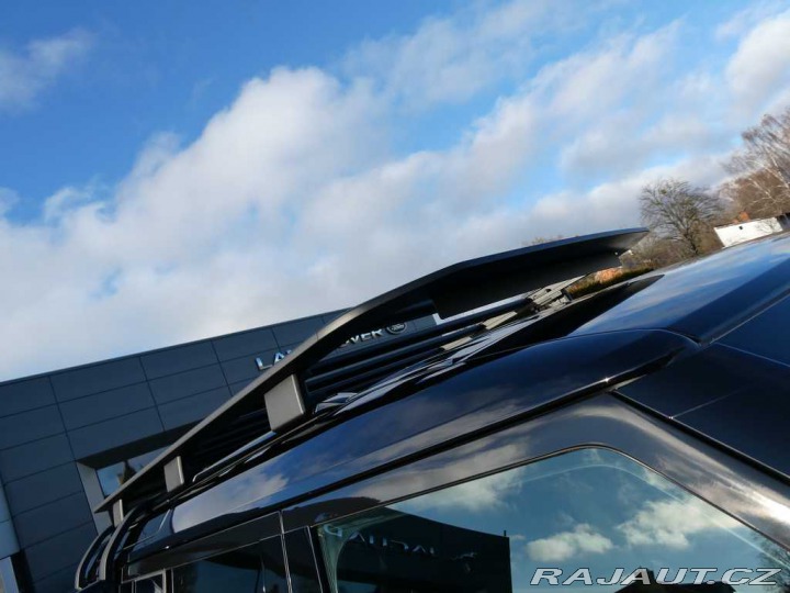 Land Rover Defender 110 3,0 TROPHY EDITION D3 2025