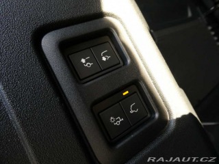 Land Rover Defender 110 3,0 TROPHY EDITION D3 2025