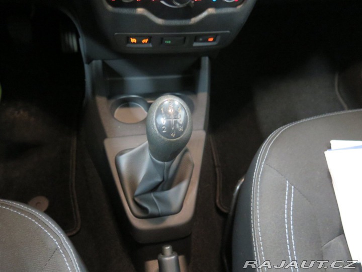 Dacia Lodgy 1.2TCe,navi,klima,senzory 2015