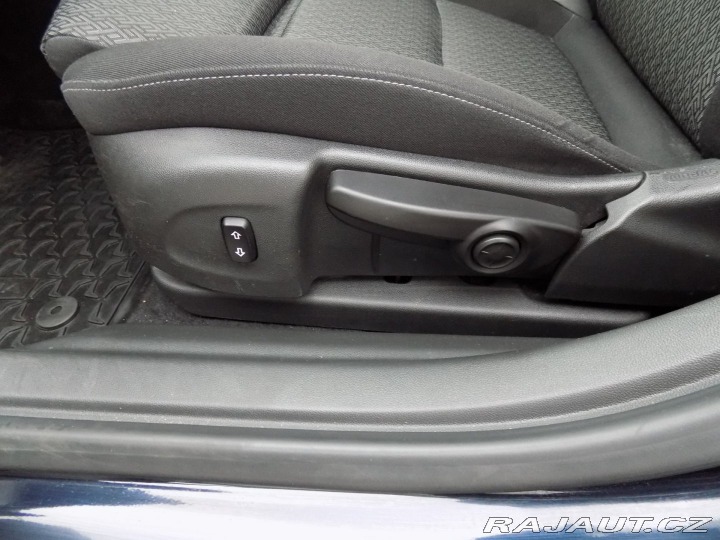 Opel Insignia 1.5 CDTI/Full-LED/DPH/NAV 2021