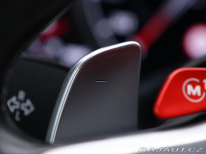 BMW M5 4,4 V8 441kW xDrive Indiv 2018