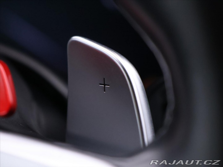 BMW M5 4,4 V8 441kW xDrive Indiv 2018