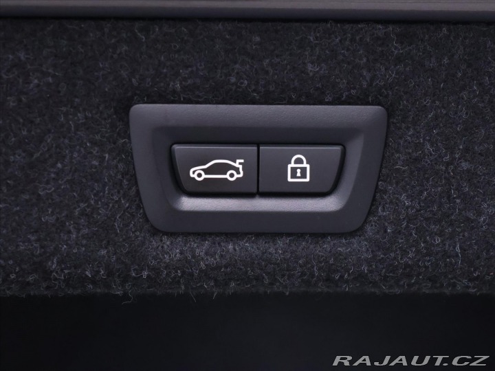 BMW M5 4,4 V8 441kW xDrive Indiv 2018