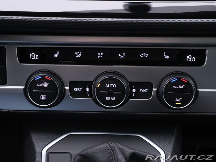 Volkswagen Multivan 2,0 TDI 146kW DSG CZ Long 2020