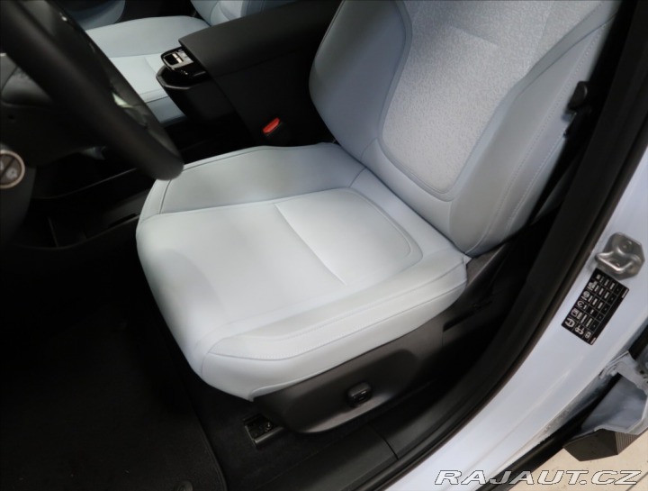 Volvo EX30 Ultra  Single Motor RWD 2025