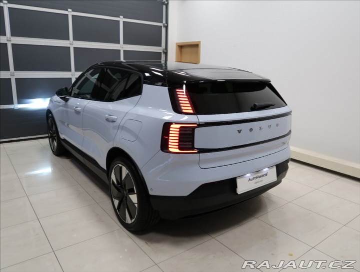 Volvo EX30 Ultra Single Motor RWD 2025