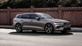 Volvo V60 2,0 B4 FWD CORE