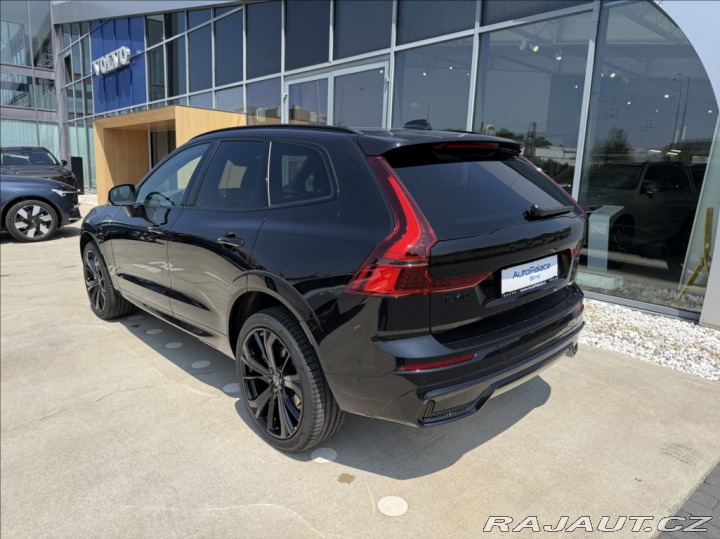 Volvo XC60 2,0 T8 PLUS BLACK EDITI 2025