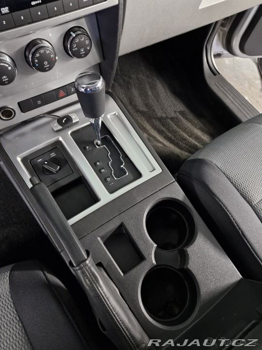 Dodge Nitro 2,8 L CRD 2019