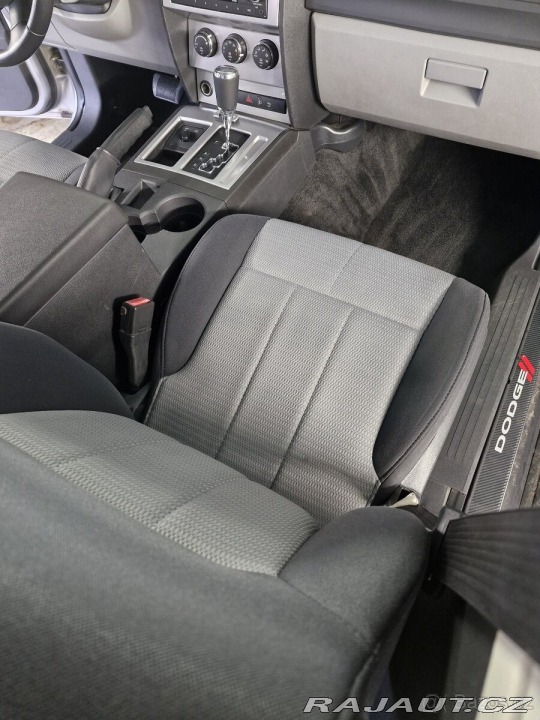 Dodge Nitro 2,8 L CRD 2019