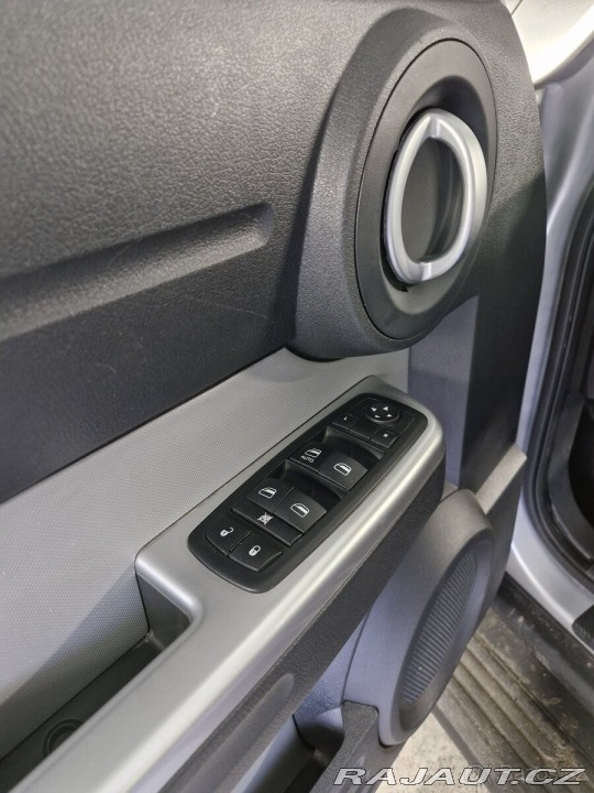 Dodge Nitro 2,8 L CRD 2019