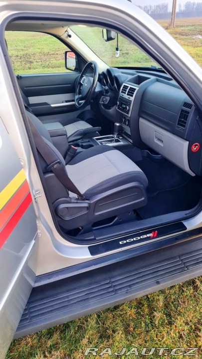 Dodge Nitro 2,8 L CRD 2019