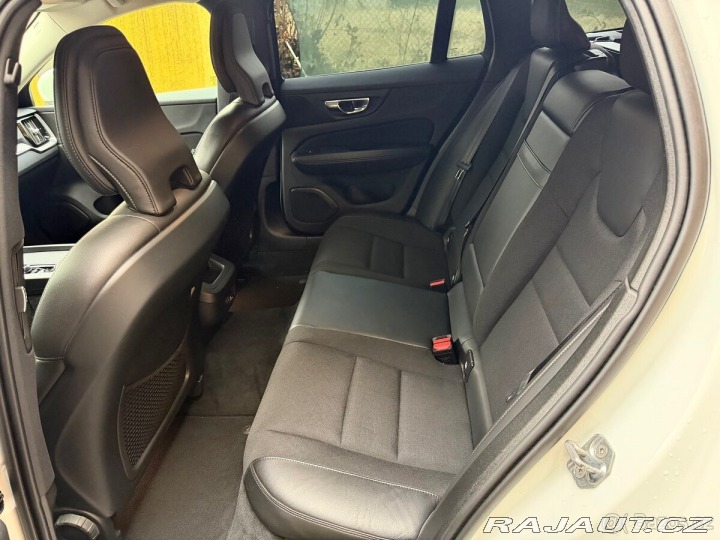 Volvo V60 T4 140kW, Automat, 2020 2020