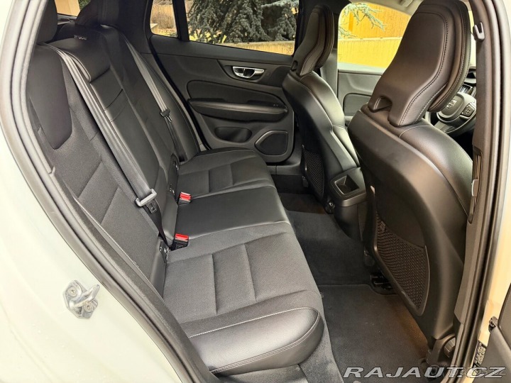 Volvo V60 T4 140kW, Automat, 2020 2020