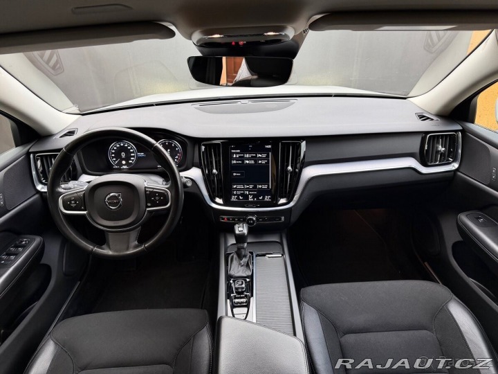 Volvo V60 T4 140kW, Automat, 2020 2020