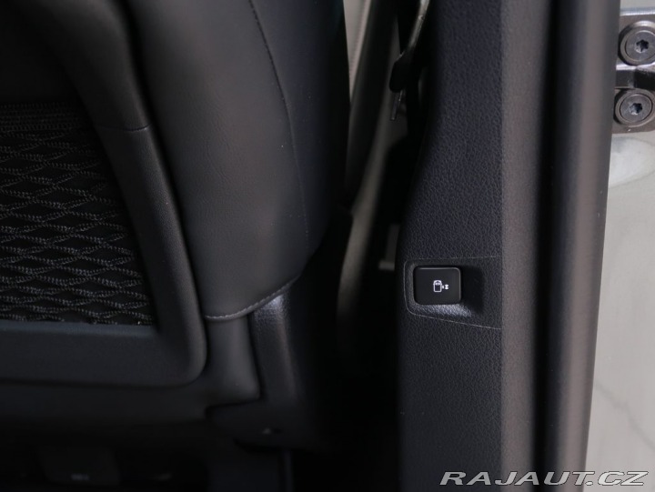 Opel Zafira 2.0CDTi,CZ,1Maj,ELEGANCE, 1800