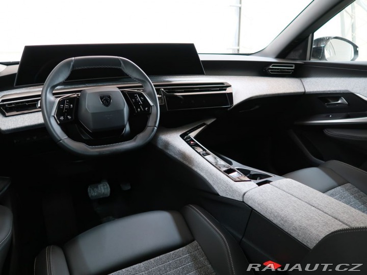 Peugeot 5008 1.2HYBRID,CZ,1Maj,ALLURE, 1800