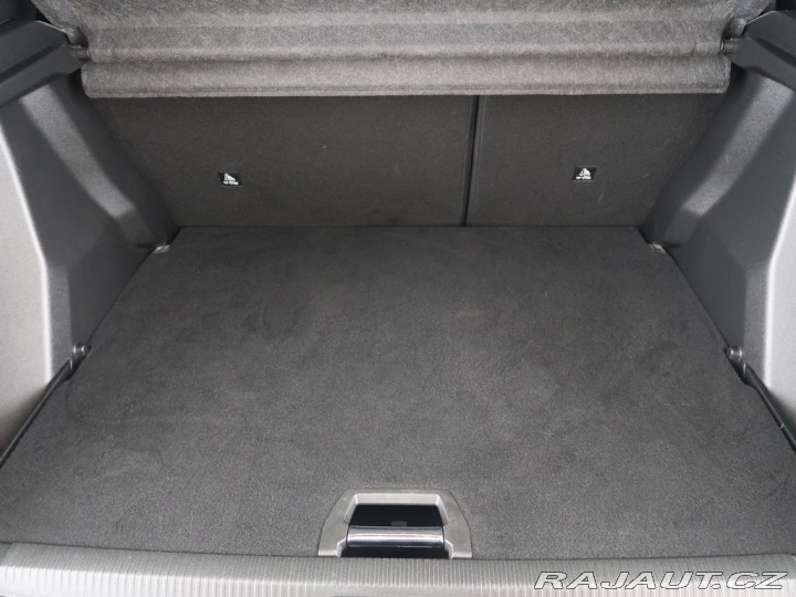 Peugeot 2008 50kWh,SoH 93,9%,Allure 2022