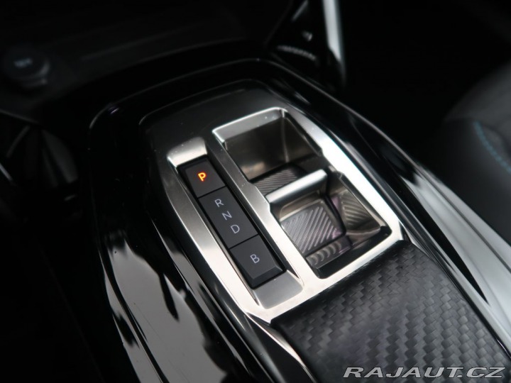 Peugeot 2008 50kWh,SoH dodáme,Allure 2022