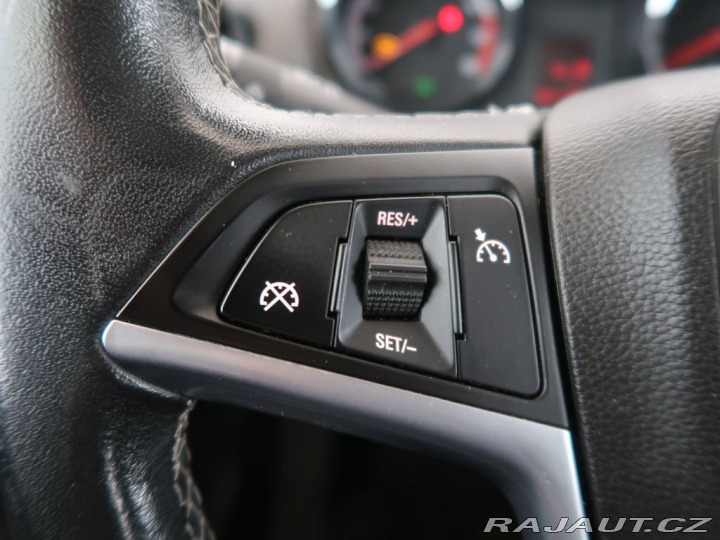 Opel Meriva 1.4Turbo,1Maj,CZ + příční 1800