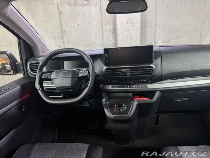 Toyota ProAce Verso L2 Family EV 2025