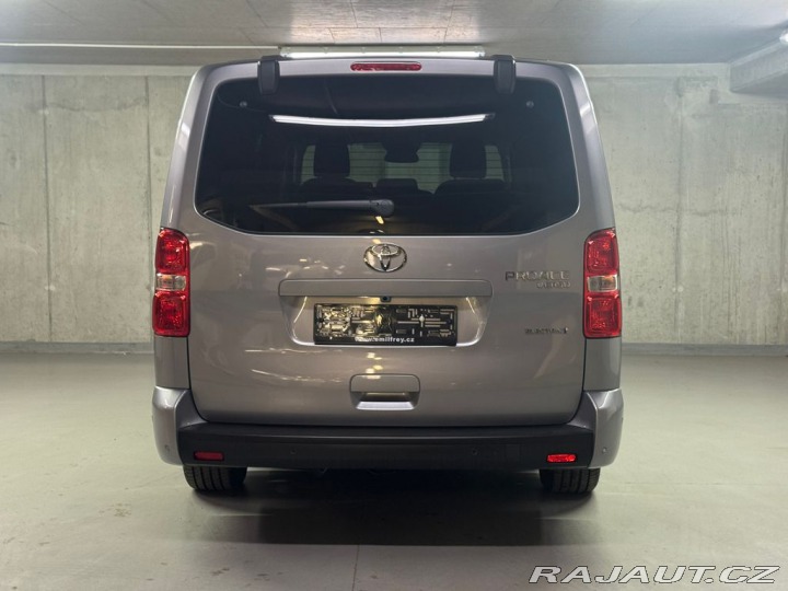 Toyota ProAce Verso L2 Family EV 2025