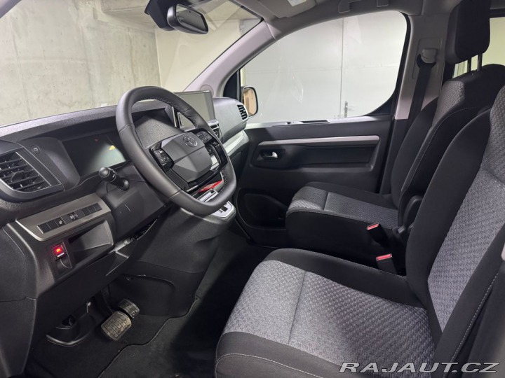 Toyota ProAce Verso L2 Family EV 2026