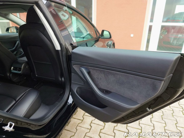 Tesla Model 3 Long Range D.M:366 kW SO 2021