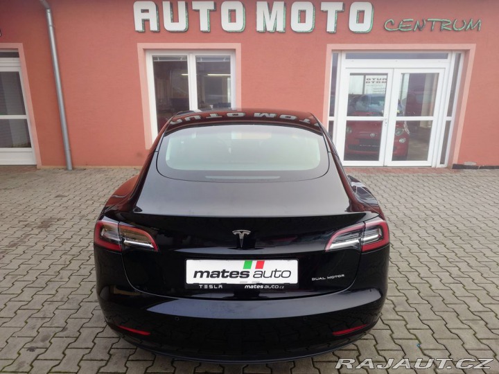 Tesla Model 3 Long Range D.M:366 kW SO 2021